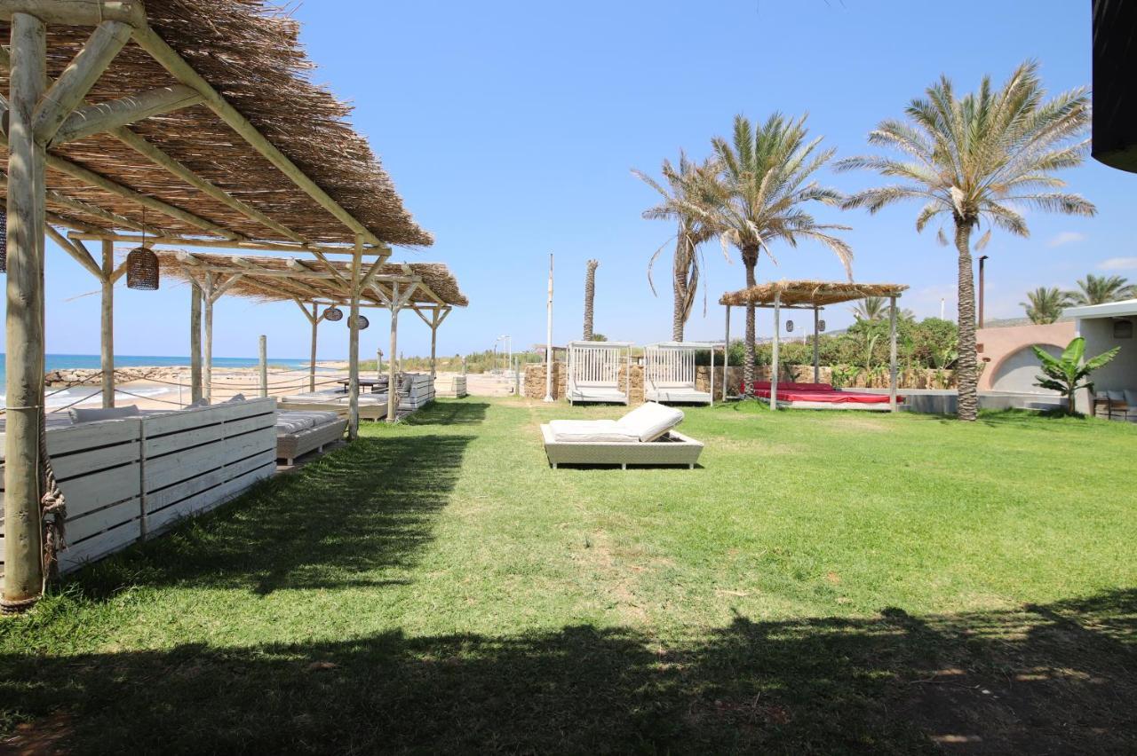 Hotel Lost At Sea Damur Exterior foto