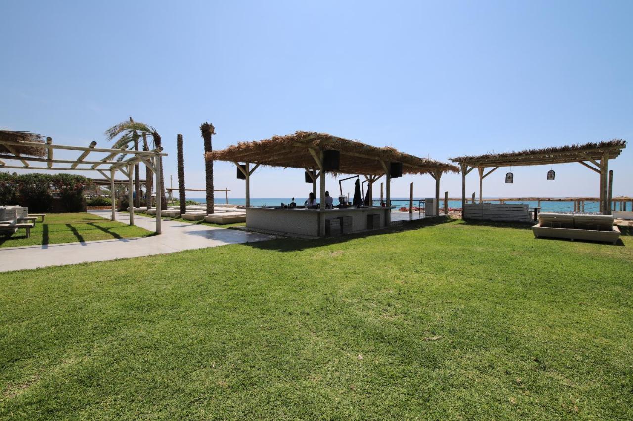 Hotel Lost At Sea Damur Exterior foto